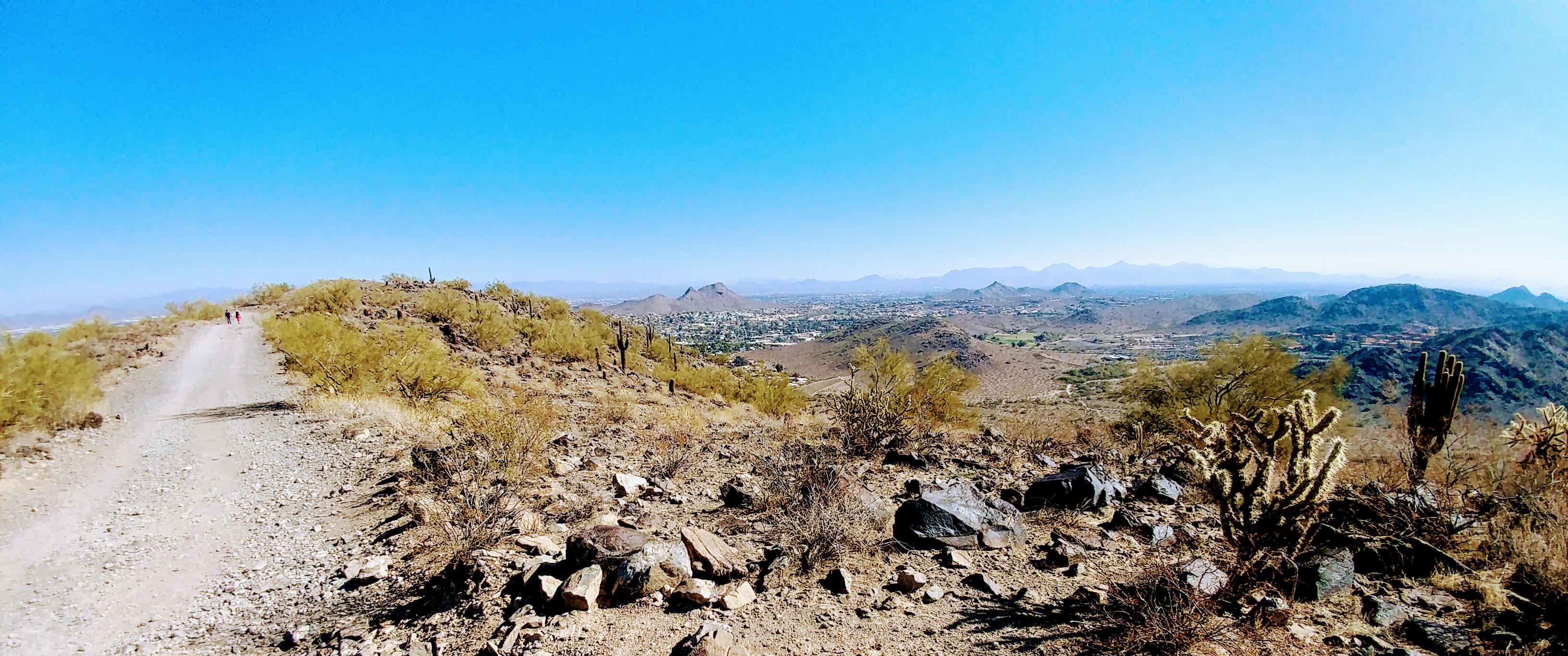 Superstition Mountains on the way back down.
